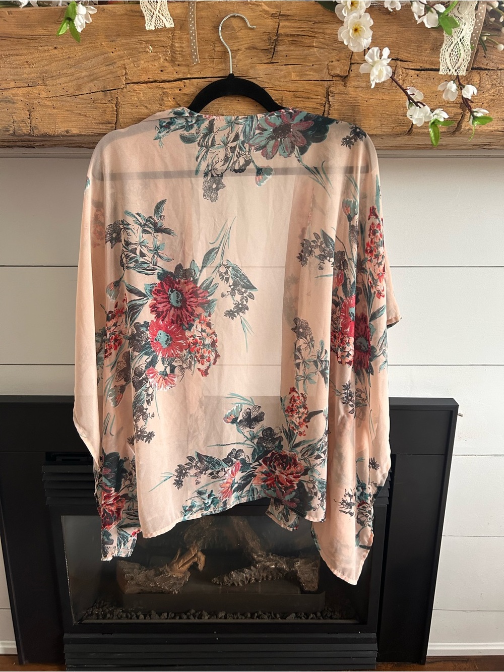 Vero Moda Peach Floral Sheer Overlay - Picture 2 of 4